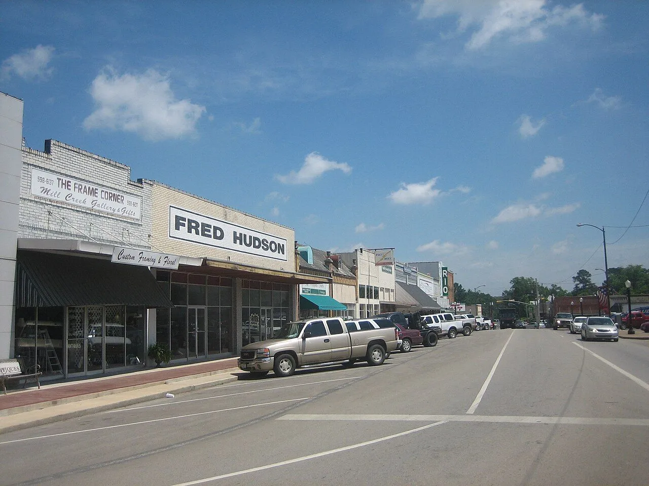 Mobile RV repair and camping near Center, Texas
