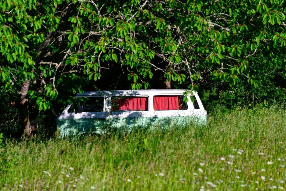 Mobile RV repair and camping near Cleveland, Texas